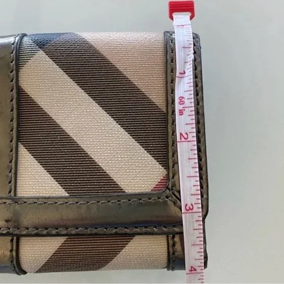 Burberry Copper Gold Nova Check Leather Wallet/Clutch - Picture 4 of 7